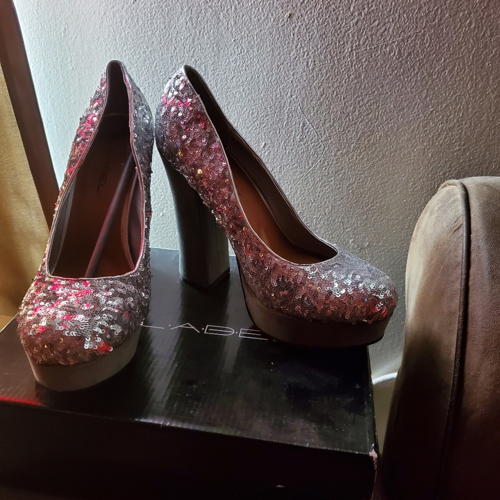 Shoes - Picture 3 of 3